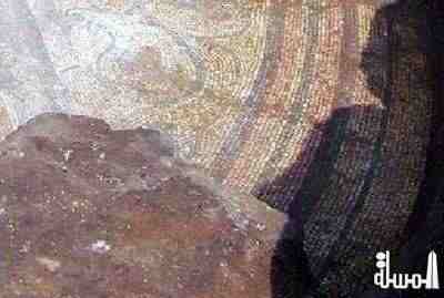 العثور على لوحة فسيفسائية بإدلب ترجع الى الفترة البيزنطية