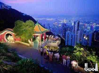 هونج كونج تستقبل 16 مليون زائر منذ بداية العام