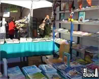 أفتتاح المهرجان الثقافي للادب وكتاب الشباب بالجزائر تحت شعار