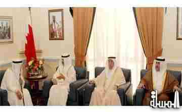 رئيس وزراء البحرين يحث المسؤولين على أهمية متابعة الاماكن التراثية بالمملكة