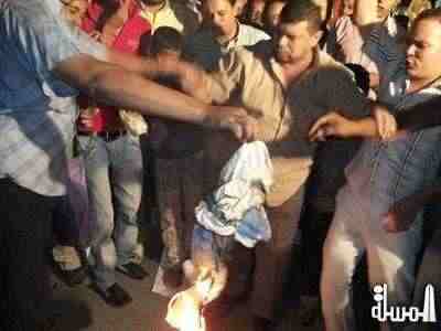 وقفة احتجاجية بساحة معبد الاقصر وحرق العلم الاسرائيلى