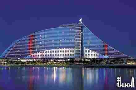 أسعار فنادق دبي جذابة للسياحة على مستوى العالم