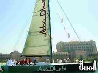 سياحة أبوظبي توقع اتفاقية لدعم المشاركة في سباق فولفو للمحيطات