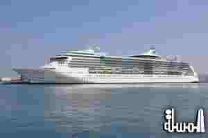 ميناء زايد يستقبل السفينة السياحية 