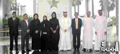 سياحة دبي تشارك بمعرض عالم السياحة الخضراء في أبوظبي