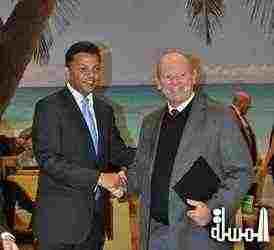 WTM 2011 SEES SEYCHELLES AND MAURITIUS SIGN MOU FOR COOPERATION
