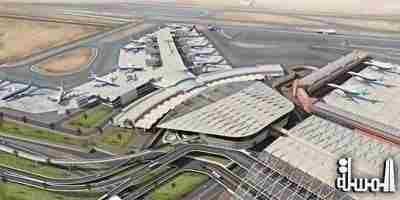 بتكلفة 2.2 مليار جنيها... توقيع عقد مبنى الركاب رقم 2 بمطار القاهرة