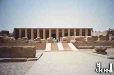 الآثار تطالب بحماية معبد ابيدوس بسوهاج بعد محاولات لاقتحامه