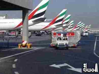طيران الإمارات: ارتفاع كلفة الوقود يدفع الناقلات إلى الإفلاس