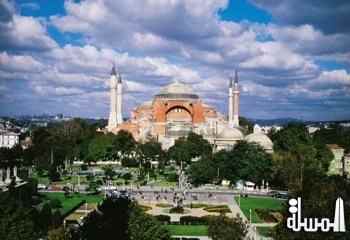 80% ارتفاع فى عدد السياح العرب فى تركيا خلال 2011