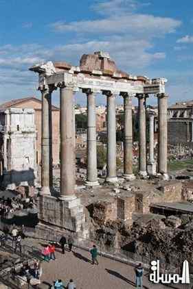 إعادة ترميم حدائق بالاتين الأثرية فى روما