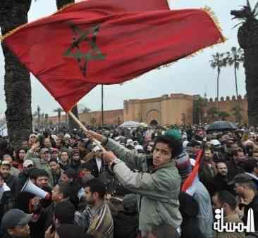 على خطى الربيع العربى عشرات الآلاف من المعارضين بالمغرب يتظاهرون ضد الحكومة