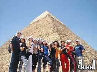 الاحصاء : 5.2 مليون سائح زار مصر خلال النصف الاول من العام الحالى