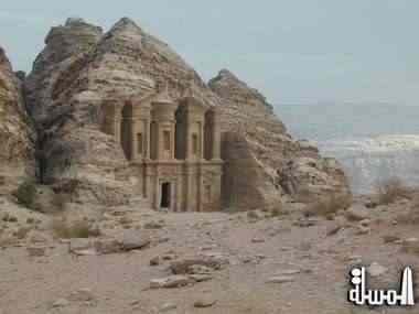 المقابر الأثرية بالإسكندرية مهددة بالانهيار نتيجة تسرب المياه اليها