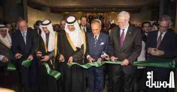 الأمير سلطان بن سلمان يفتتح معرض روائع الآثار السعودية في واشنطن