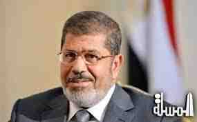 مرسى يمنح الجيش سلطة الضبطية القضائية حتى اعلان نتيجة الاستفتاء