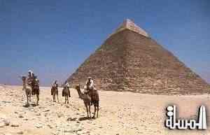 وزيرا خارجية مصر وكوسوفو يبحثان دعم سياحة البلدين