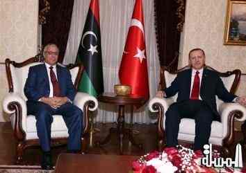 اردوغان يبحث مع رئيس الحكومة الليبية علي زيدان سبل التعاون بين البلدين