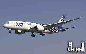 منع بوينج787 دريملاينر من الطيران يتسبب فى إلغاء 672 رحلة جوية لطيران اليابان