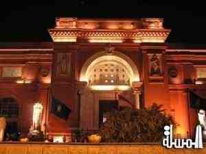 مصدر أمني : الشرطة لم تنسحب من المتحف المصري .. ومن يعبر السور سيُدفن تحته