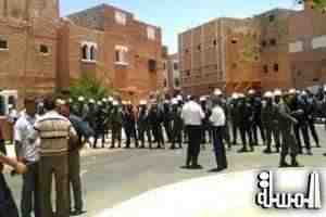 الجزائر تعلن الاستنفار الأمني في 5 ولايات تحسبًا لمظاهرات ضخمة