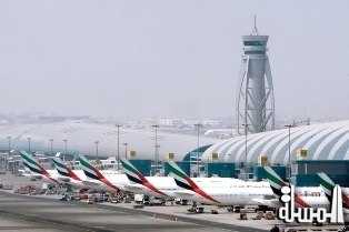 طيران الإمارات تستحوذ على 61 % من طاقة مطار دبي