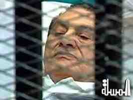 رفع جلسة نظر طعن مبارك لإخلاء القاعة وانعقادها في غرفة مغلقة