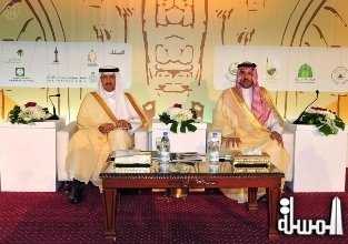 أمير المدينة المنورة والأمير سلطان بن سلمان يفتتحان الملتقى الثاني لأصحاب المتاحف الخاصة