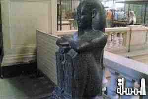 مصر تستعيد تمثال فرعونى من لندن