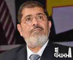 مرسي وجميع أعضاء مكتب الإرشاد على قوائم الممنوعين من السفر رسميا