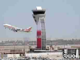شركات طيران خليجية تغري المعتمرين السعوديين بالسفر من مطار البحرين