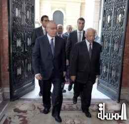 زيدان : الباب مفتوح للشركات المصرية للمساهمة فى مشروعات إعادة إعمار ليبيا