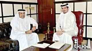 وكيل السياحة يبحث مع بوخمّاس تطوير خدمات القطاع فى البحرين