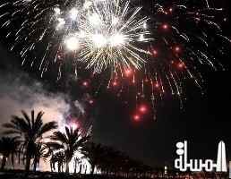 8000 طلقة نارية تضئ سماء الرياض لأول مرة في العيد الوطنى