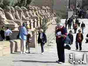 مصر تجمد السياحة الإيرانية إلى أجل غير مسمى