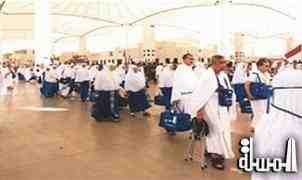 مطار الأمير محمد بن عبدالعزيز : تغريم شركات طيران أخرت نقل الحجاج
