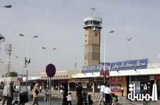 نقابات الطيران تهدد بإيقاف كافة مطارات اليمن حتى يتم إرجاع مباني حي صوفان