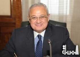 زعزوع : مصر تستهدف جذب 14 مليون سائح عام 2014