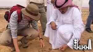 الأمير سلطان بن سلمان يتفقد مواقع التنقيب الأثري في العلا