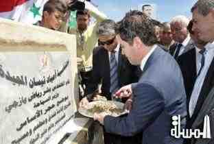 وزير سياحة سوريا يفتتح ويضع حجر الأساس لمشروعين سياحيين بالسويداء