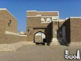 مسئول : ترميم عدد من القلاع والمعالم التاريخية في اليمن