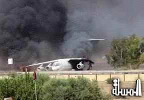 حريق في خزانات وقود قرب مطار طرابلس يخرج عن سيطرة رجال الاطفاء