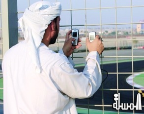 79% من المسافرين الإماراتيين يعتبرون هواتفهم الصديق الاقرب خلال العطلات