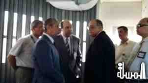 رئيس مصرللطيران يتفقد سير العمل وانتظام جداول تشغيل الرحلات بمبنى الركاب 3