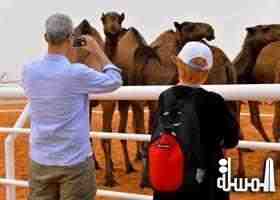 وفد سياحي أوربي يزور مهرجان جائزة الملك عبدالعزيز في أم رقيبة
