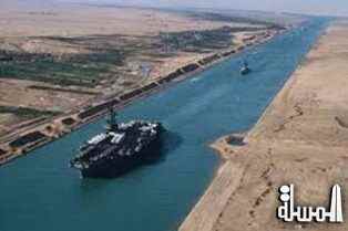 44 سفينة تعبر قناة السويس اليوم بحمولات 900 ألف طن