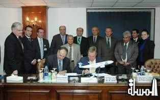 مصر للطيران توقع عقدا مع شركة  EFW العالمية لتحويل طائرتين ركاب إلي شحن جوى
