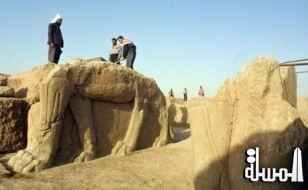 باحث يدعو المجتمع الدولي التدخل لحماية الآثار العراقية من تنظيم 