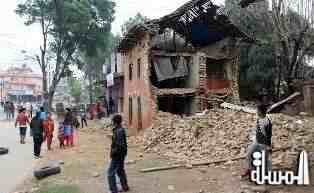 ارتفاع حصيلة ضحايا زلزال نيبال إلى أكثر من 2350 قتيلا