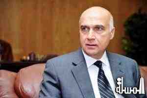 وزير سياحة مصر  يتلقى تقريرا عن أداء قطاعات الوزارة خلال ال 3 شهور الاولى من العام الحالى
